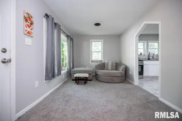 609 S STEWART ST, Creve Coeur, IL 61610