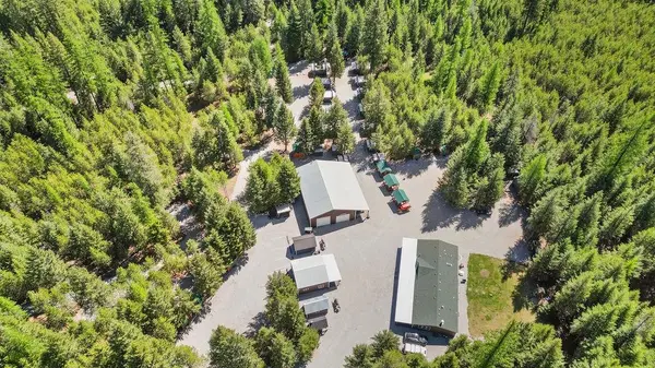 91 Moonlight Ln, Newport, WA 99156
