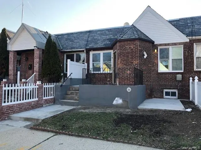 116-38 168th ST, Jamaica, NY 11434