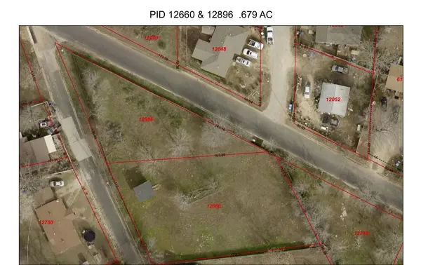 707 W Madison ST, Elgin, TX 78621