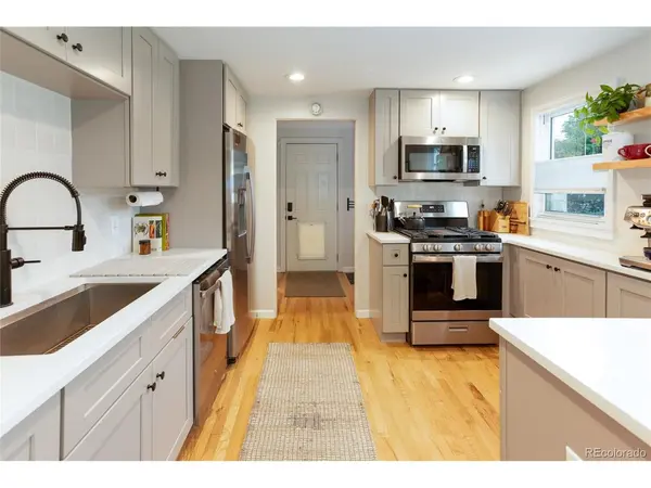 5510 Otis, Arvada, CO 80002