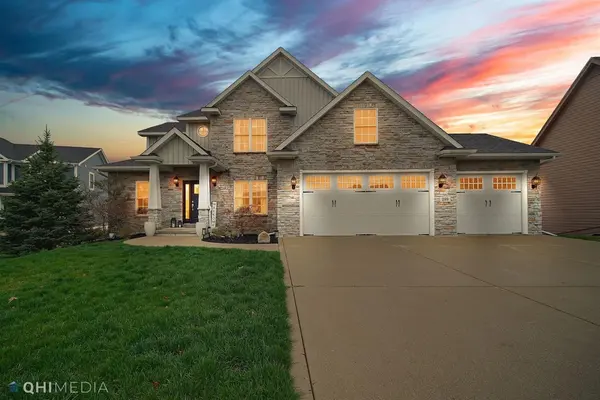 289 W Overlook CT, Valparaiso, IN 46385