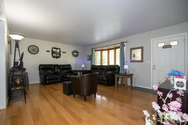3176 Hickory ST, Portage, IN 46368