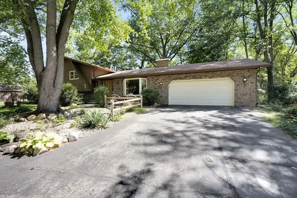 423 Cricket LN, Trail Creek, IN 46360