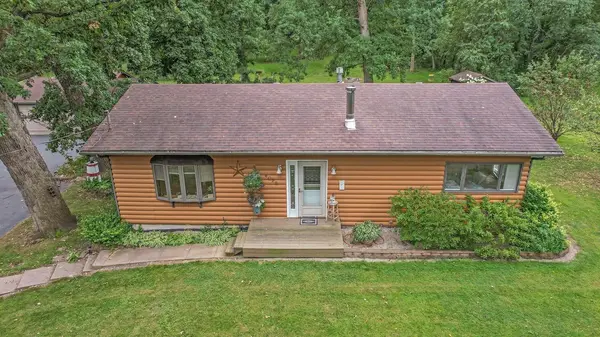 4025 E 157th AVE, Hebron, IN 46341