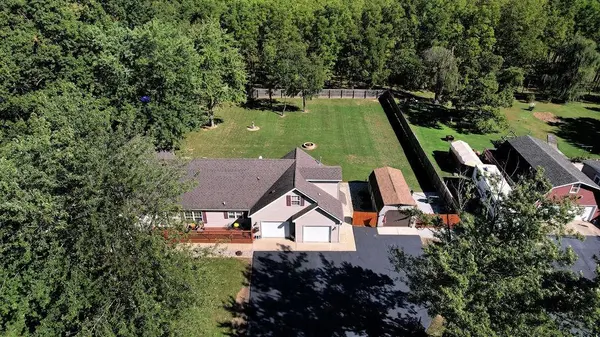 1249 Stanley ST, Chesterton, IN 46304