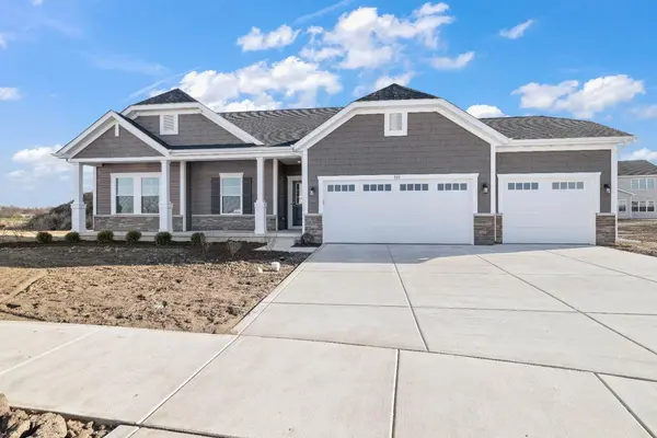 535 Lily CT, Valparaiso, IN 46385