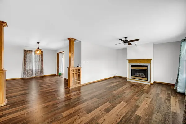 4214 Patsy DR, Wheatfield, IN 46392