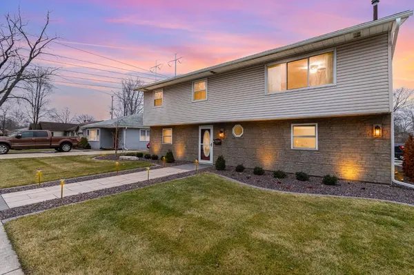 8424 Johnston ST, Highland, IN 46322