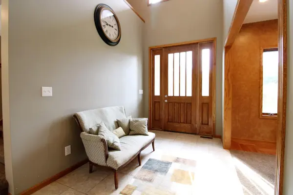 8840 E 150 S, Knox, IN 46534