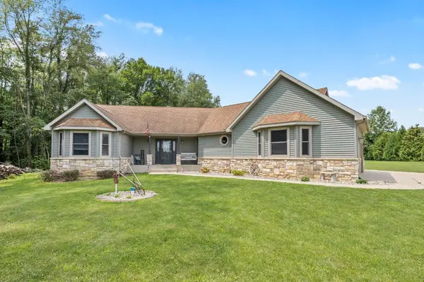 8282 N 900, New Carlisle, IN 46552