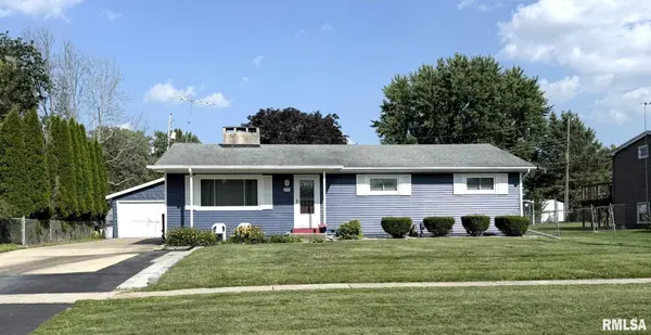 1633 N FARNHAM ST, Galesburg, IL 61401