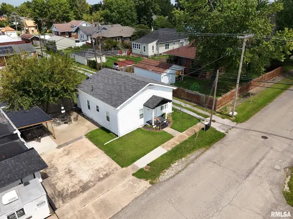 101 ASH ST, Herrin, IL 62948