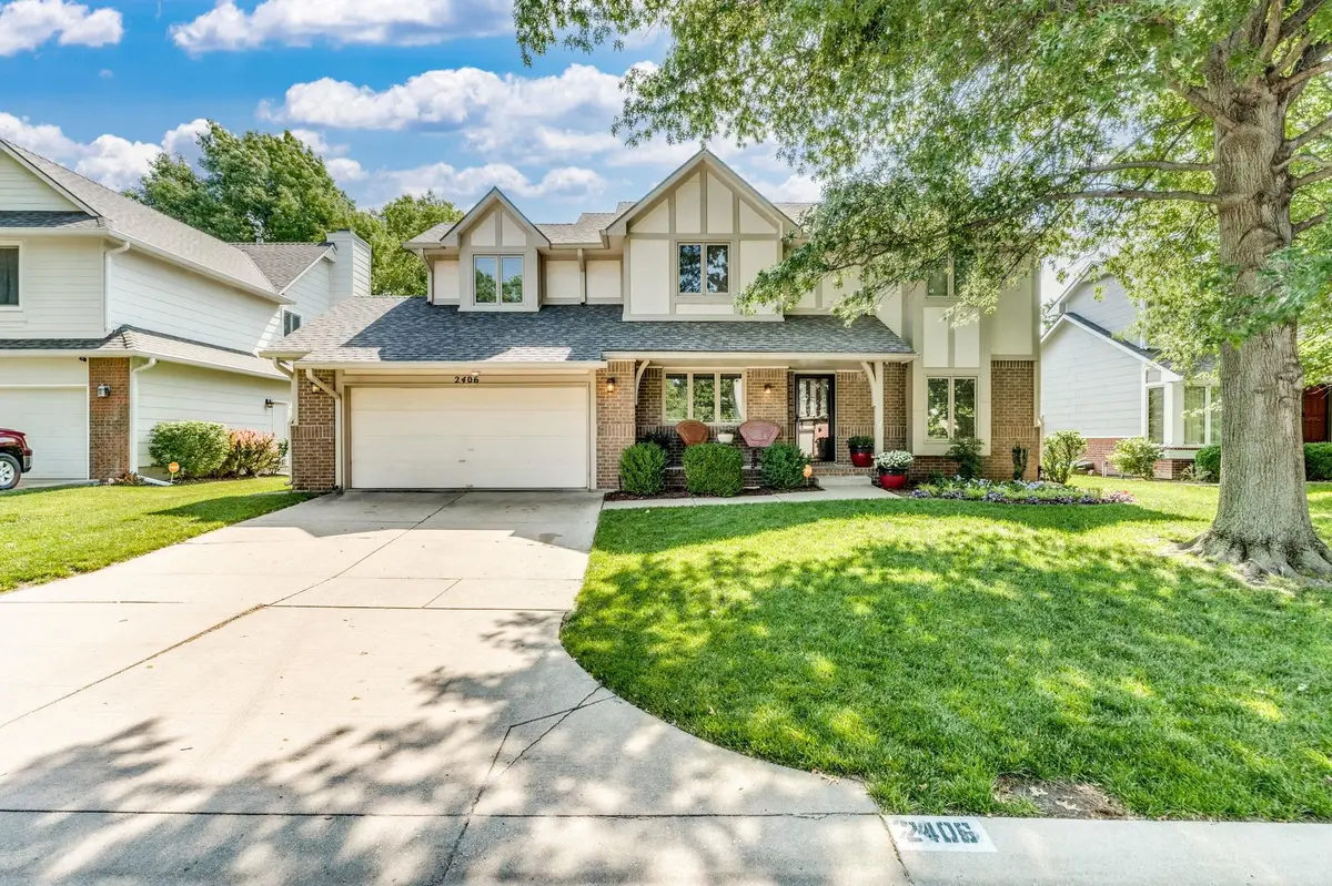 2406 N Stoneybrook St, Wichita, KS 67226