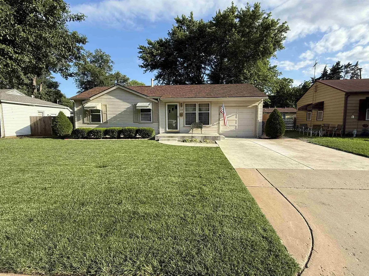 415 W Spring Dr., Haysville, KS 67060