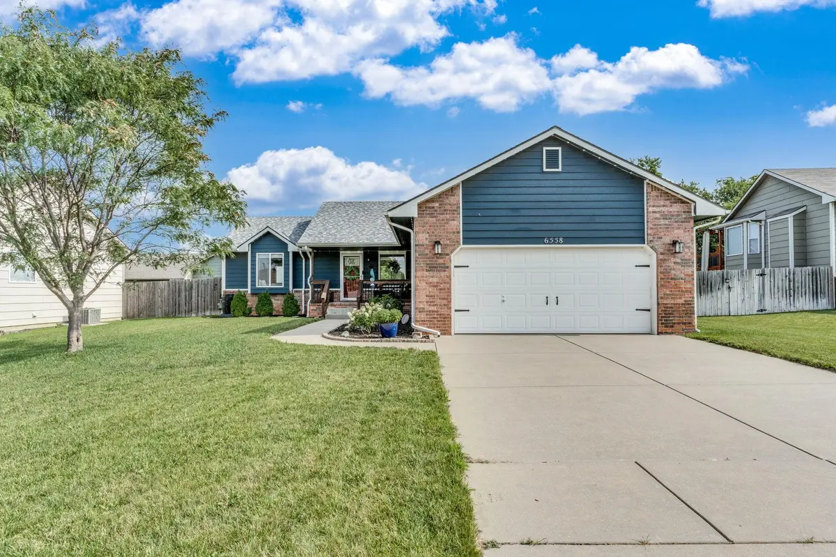6558 N Upchurch Ct, Park City, KS 67219