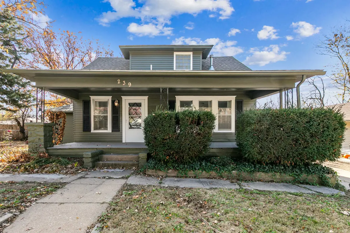 239 E Summit, Augusta, KS 67010-0000