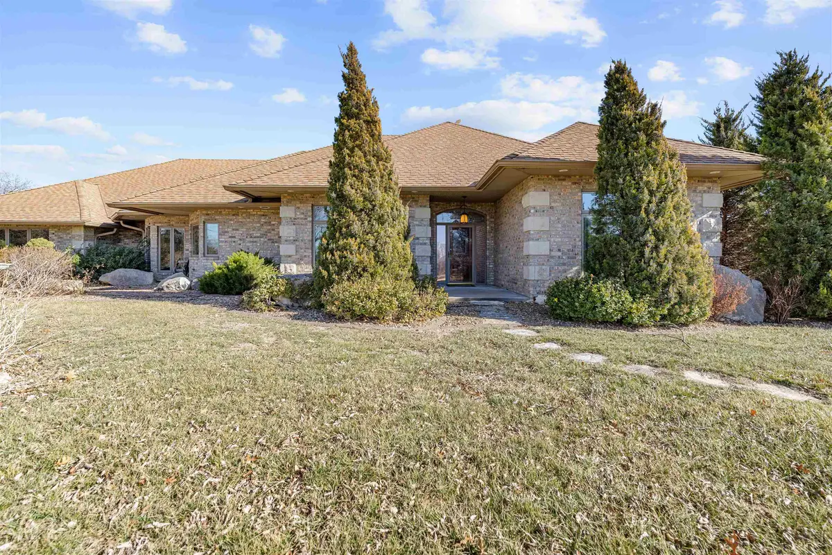 1740 Highway 43, Enterprise, KS 67441