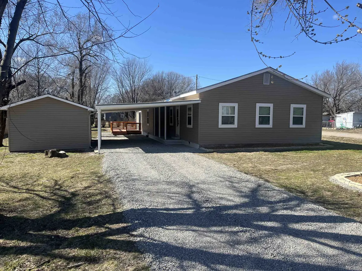 702 S Fair, Wellington, KS 67152