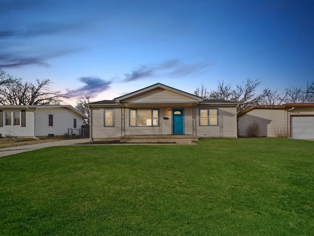 2522 W Heuett St, Wichita, KS 67217