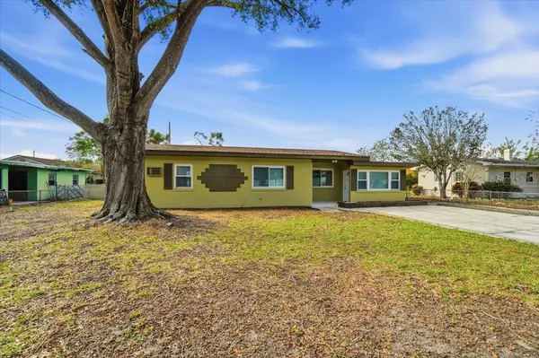 3022 HICKORY ST NW, Winter Haven, FL 33881