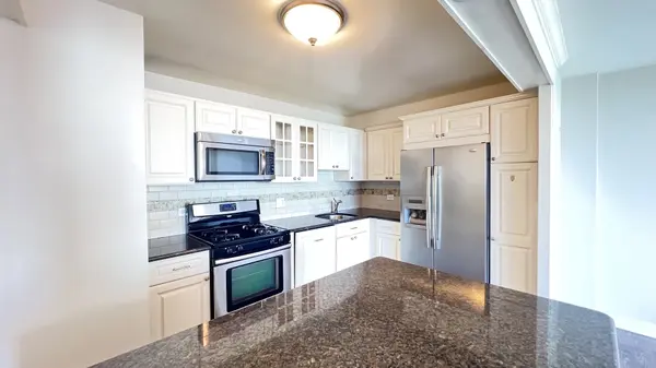 2800 N Lake Shore DR #1003, Chicago, IL 60657