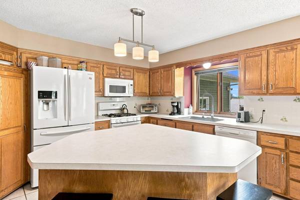 5395 Nelmark AVE NE, Saint Michael, MN 55376