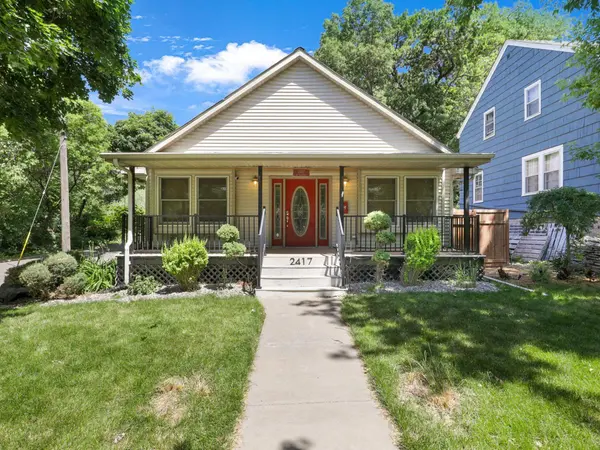 2417 Bourne AVE, Saint Paul, MN 55108