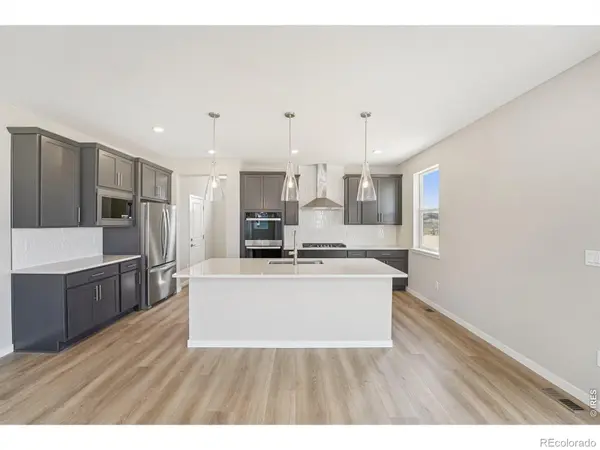 2756 Crystal Springs LN, Longmont, CO 80503