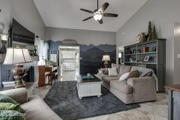 101 Poteau Trace, Loudon, TN 37774