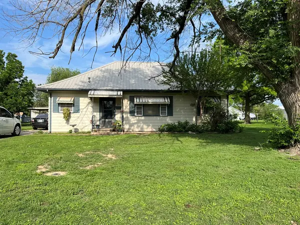 711 N Nutting, St John, KS 67576