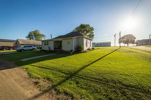 217 Center, Glen Elder, KS 67446