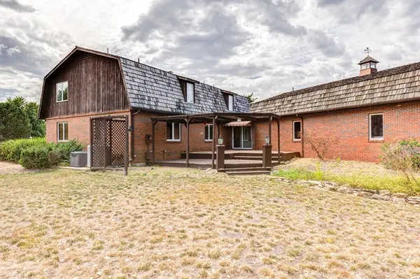 1731 Hillcrest Ln, Salina, KS 64701