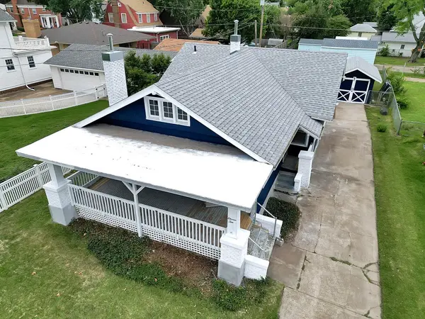 1110 S 9th, Salina, KS 67401