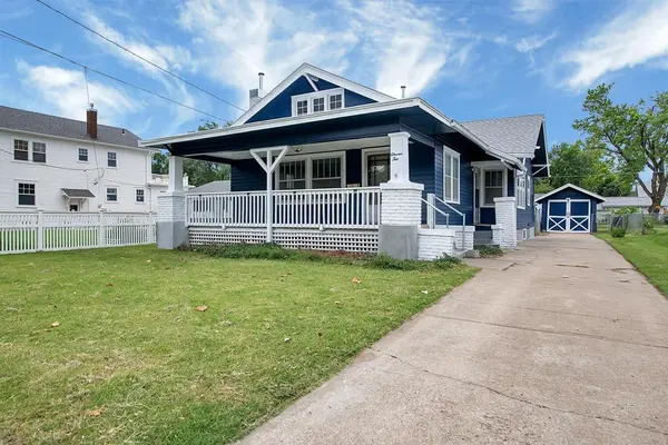 1110 S 9th, Salina, KS 67401