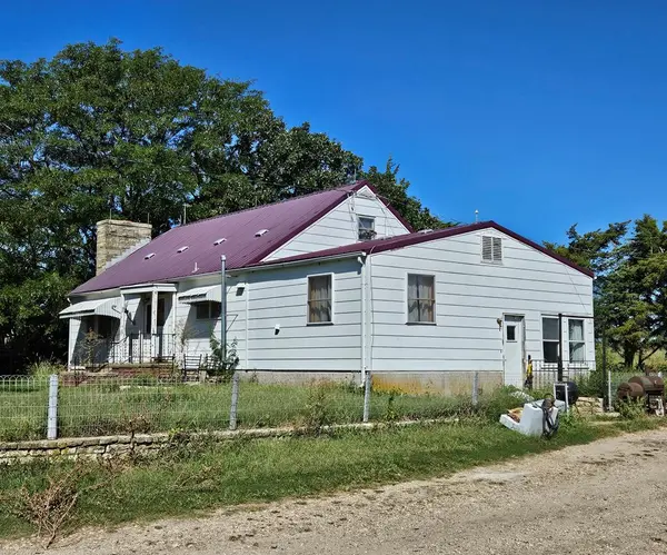 3014 N Bluestem, Burdick, KS 66838