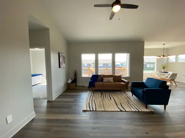 2208 S Tara Falls St, Wichita, KS 67207