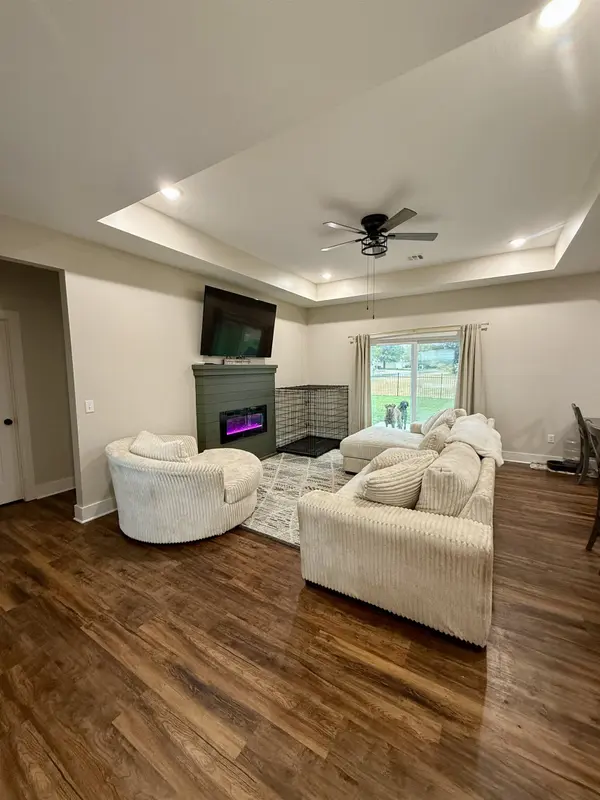 356 N Deer Run Ct, El Dorado, KS 67042