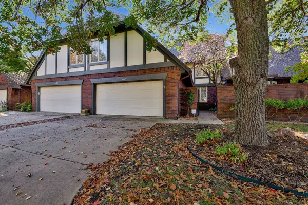 2025 N Broadmoor, Wichita, KS 67206