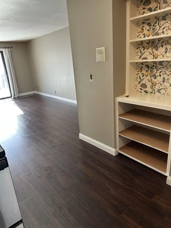 111 S Summit A6, El Dorado, KS 67042