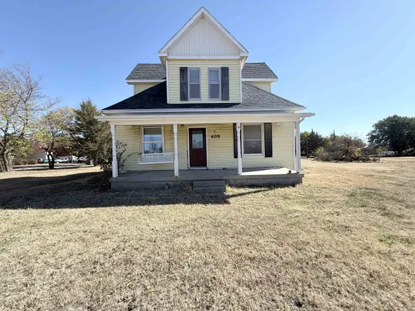 405 Main, Hope, KS 67451