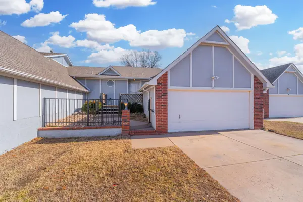 301 S Rock Rd, Derby, KS 67037
