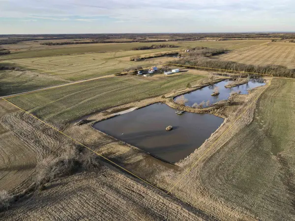 22584 2100 Rd, Chanute, KS 66720