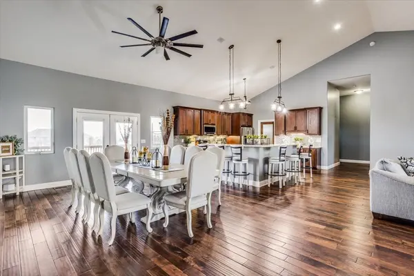3300 S Deer Creek St, Goddard, KS 67052