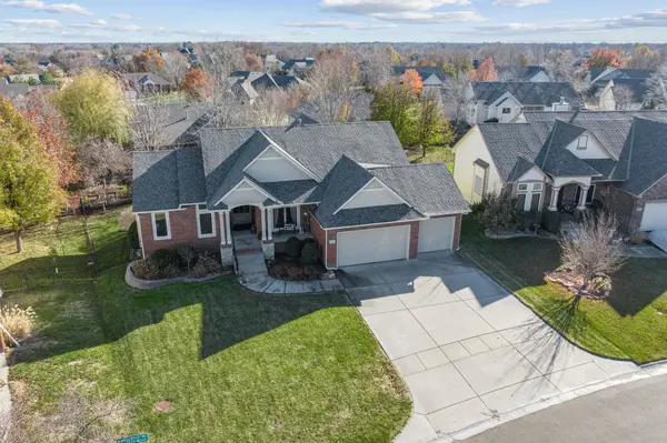 13319 E Castlewood, Wichita, KS 67230