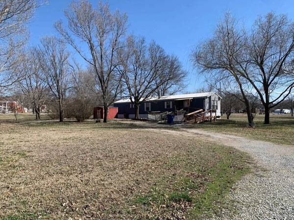 216 S Walnut, Dexter, KS 67038