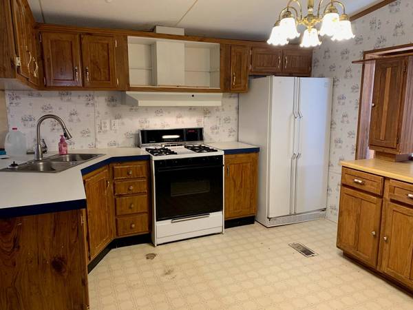 216 S Walnut, Dexter, KS 67038