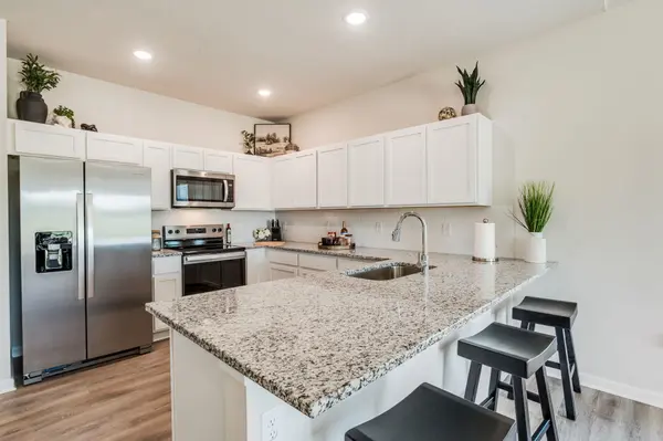 2860 S Maize Ct, Wichita, KS 67215