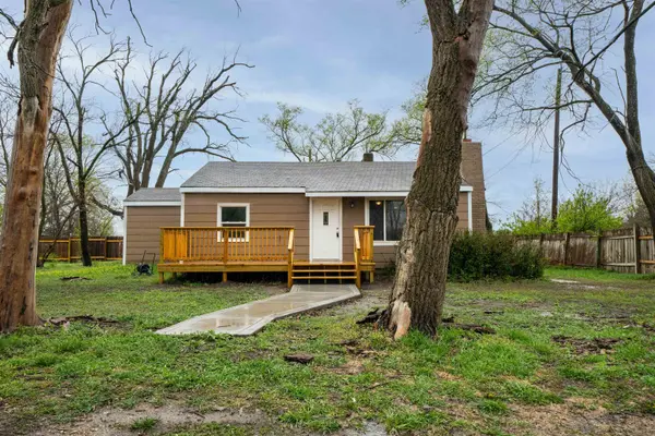 14805 SW 171st St,  Rose Hill,  KS 67133