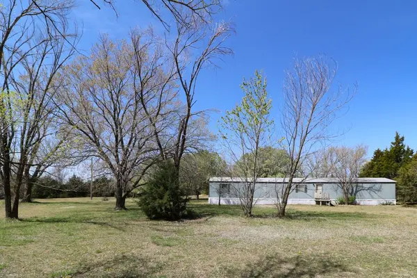 9901 E 103rd St South, Mulvane, KS 67110